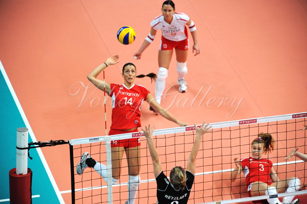 Yamamay Schweriner (15)